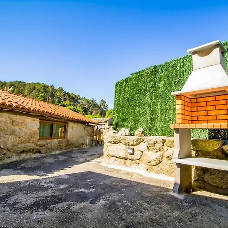 A Casina Dos Canastros Ferienhaus